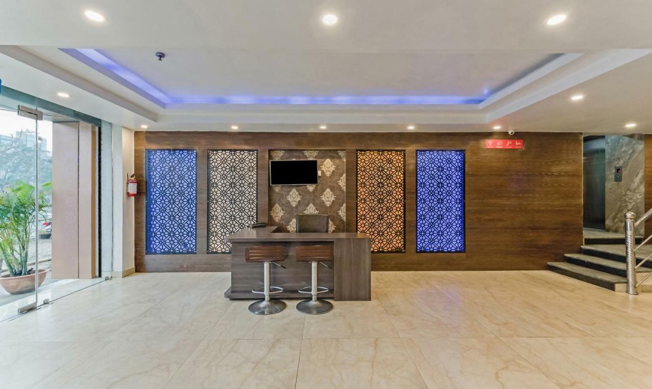 Oyo 3811 Geetanjali Regency Hotel Kolkata Bagian luar foto