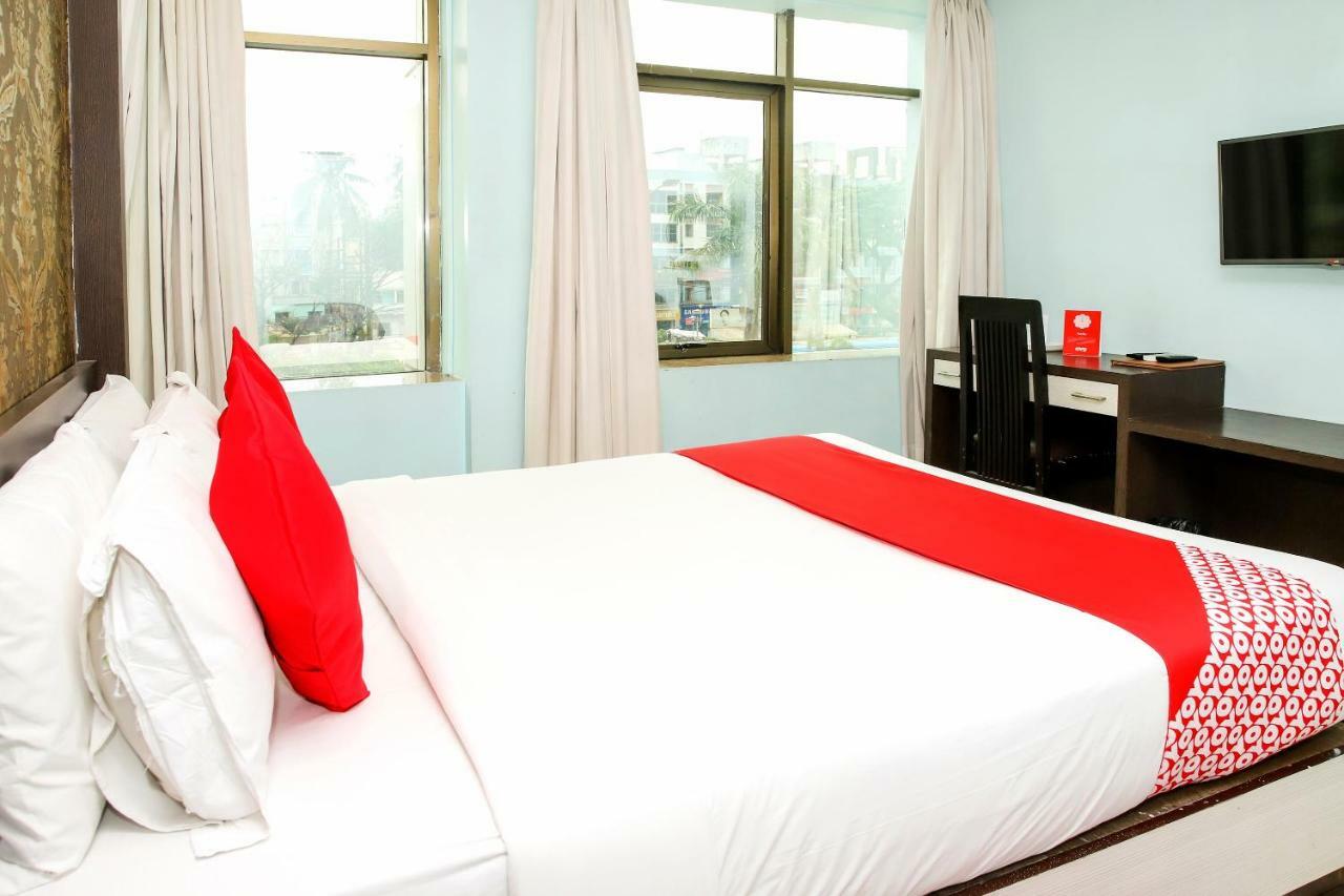 Oyo 3811 Geetanjali Regency Hotel Kolkata Bagian luar foto