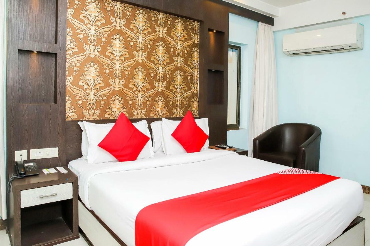 Oyo 3811 Geetanjali Regency Hotel Kolkata Bagian luar foto