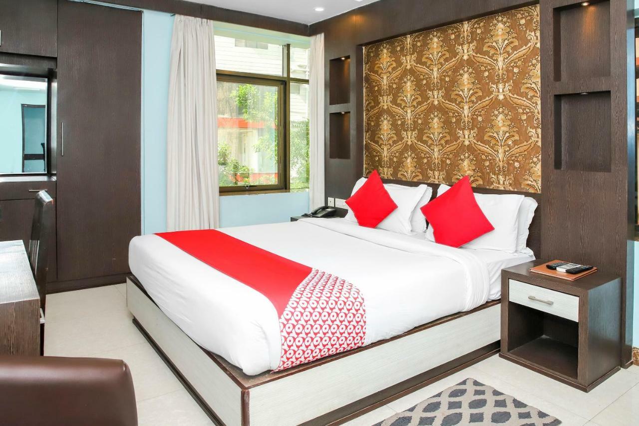 Oyo 3811 Geetanjali Regency Hotel Kolkata Bagian luar foto
