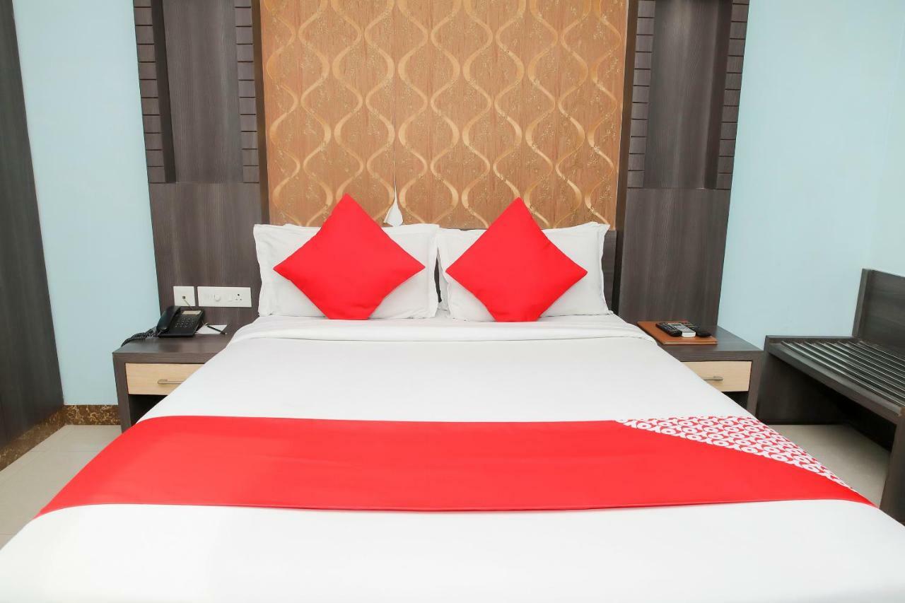 Oyo 3811 Geetanjali Regency Hotel Kolkata Bagian luar foto